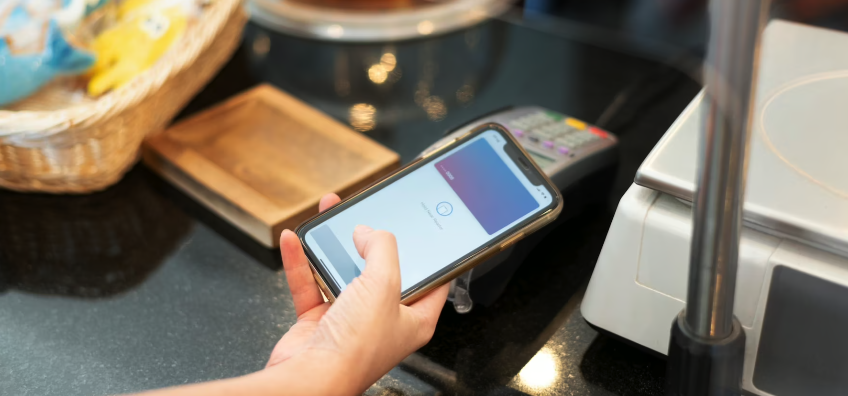 The Advantages of Using Bluetooth in Mobile Point of Sale Systems